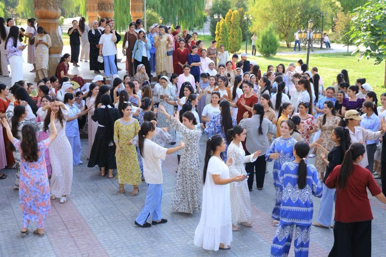 “НАВОИ ИСТИҚЛОЛ”-И ДОНИШГОҲИ ДАВЛАТИИ   ХУҶАНД БА НОМИ АКАДЕМИК БОБОҶОН ҒАФУРОВ img