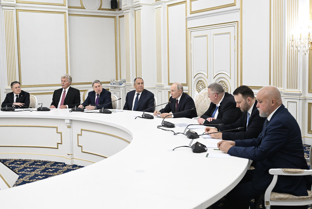 Мулоқот бо Президенти Федератсияи Русия Владимир Путин img