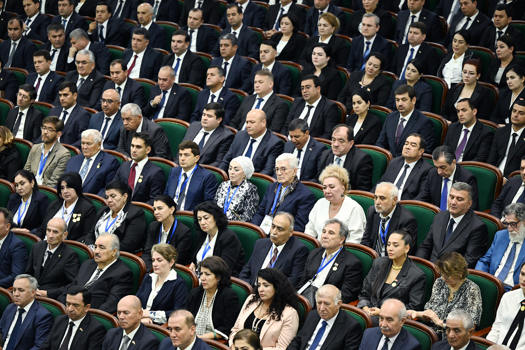 Суханронӣ дар ҳамоиши илмии Анҷумани тоҷикон ва форсизабонони ҷаҳон – «Пайванд» img
