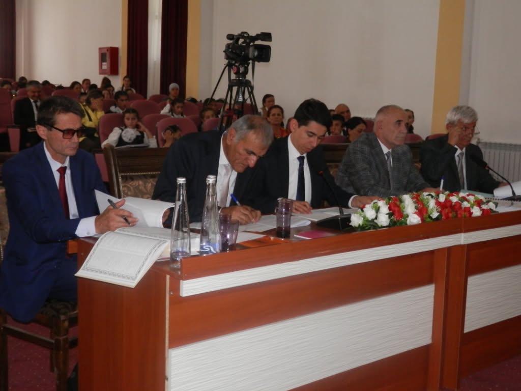 ДАР ВМКБ ДАВРИ ВИЛОЯТИИ ОЗМУНИ ҶУМҲУРИЯВИИ «ШОҲНОМАХОНӢ» ОҒОЗ ГАРДИД img